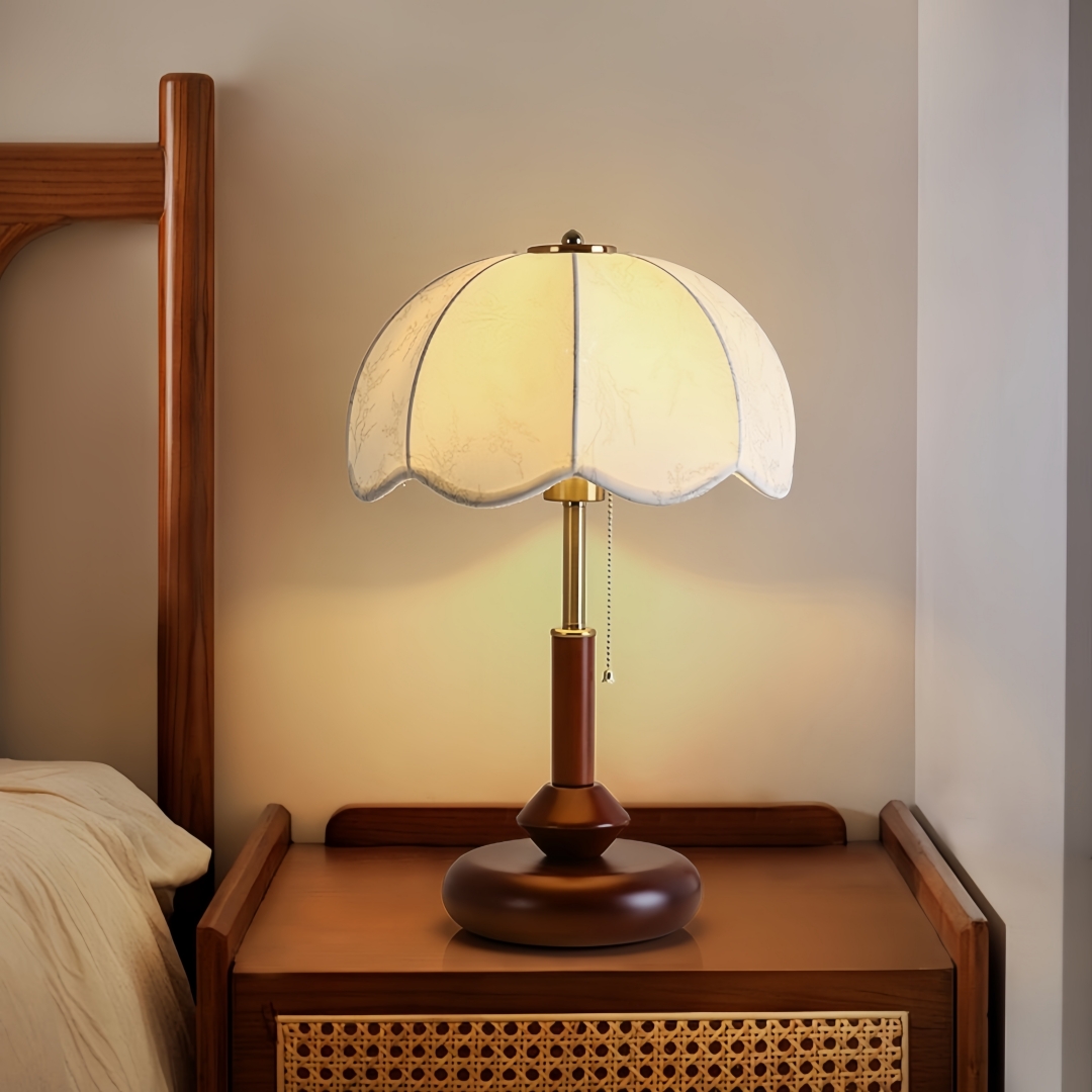Vintage Scalloped Dome Table L - огляд і ціна Lighting Decor In Room