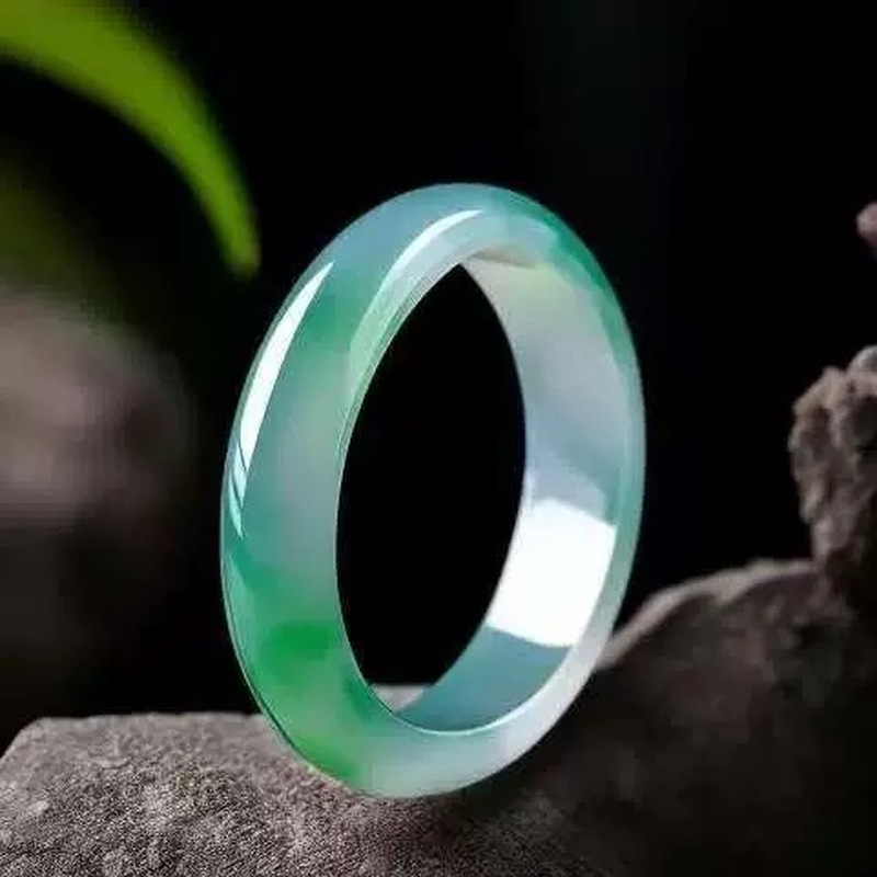 Myanmar jadeite bracelet, ice- - огляд і ціна Lighting & Home Decor Studio Photos